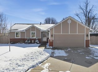 2613 N Parkdale Ct, Wichita, KS 67205
