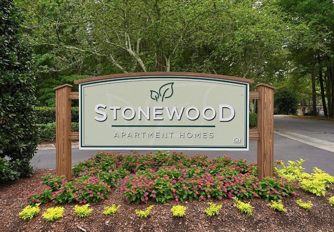 Stonewood Apartments — Photo 3