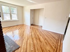 110 Goodwin Ave, Newark, NJ