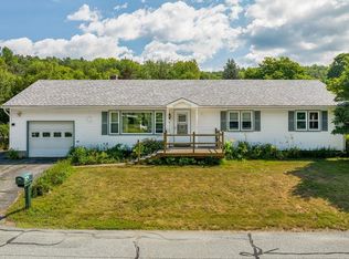 21 Riverdale Pkwy, Lebanon, NH 03766