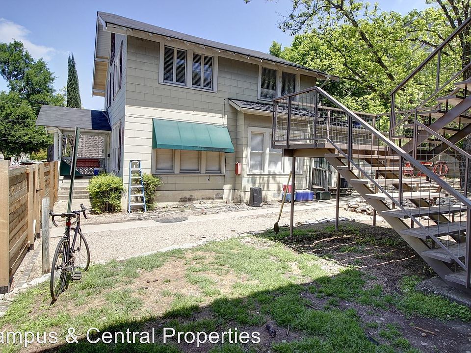 2nd image of 1909 San Gabriel St APT A