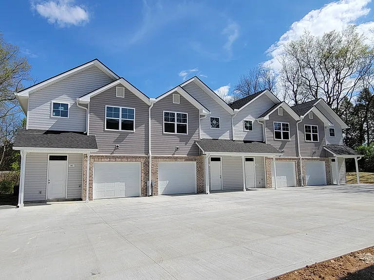 1844 Gate Tower Way NE — Photo 20