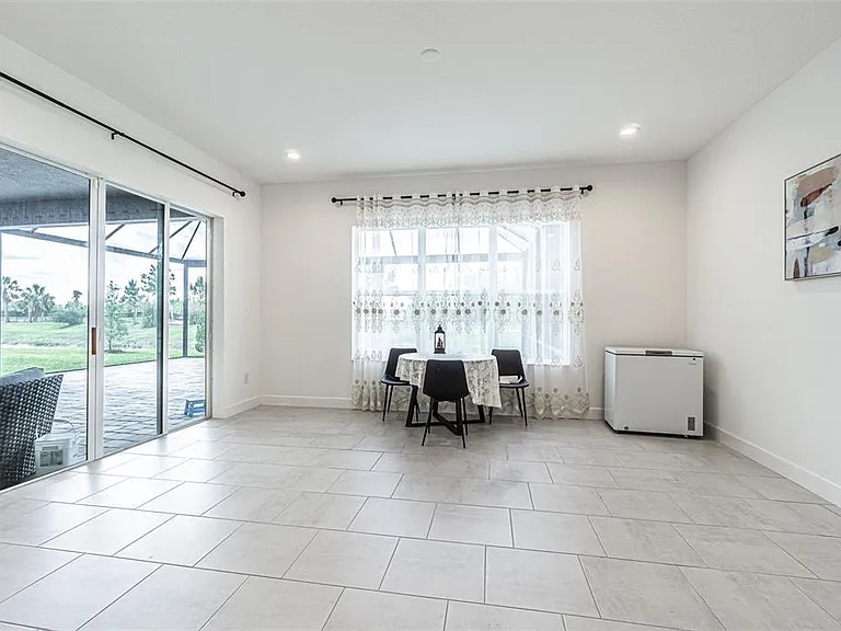 32353 Rosewood Meadow Ln — Photo 9