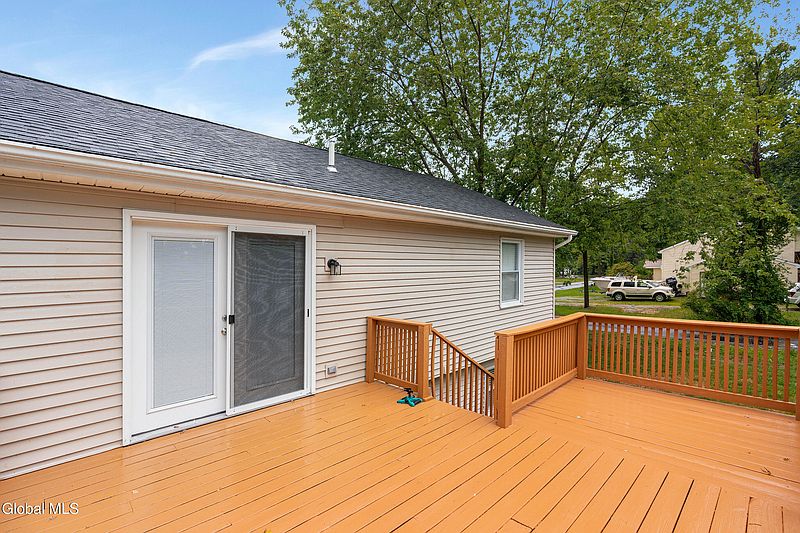 5th image of 8 Faxon Street