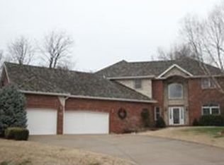 1963 E Norshire St, Springfield, MO 65804