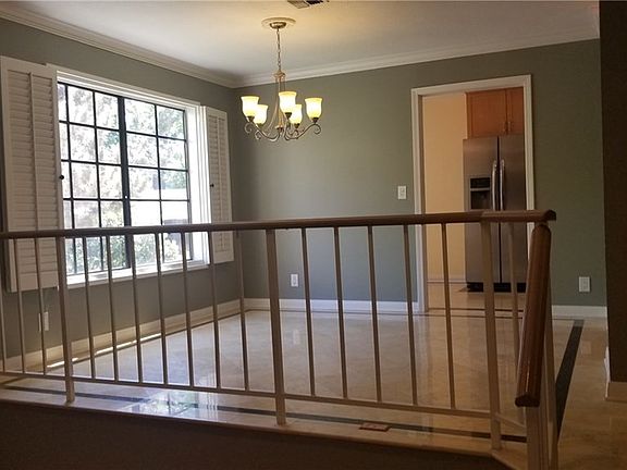 3rd image of 4332 Coldwater Canyon Ave APT 4