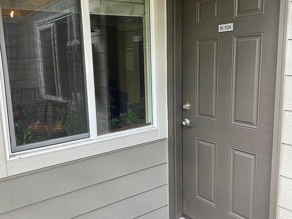 Covered area next to front door