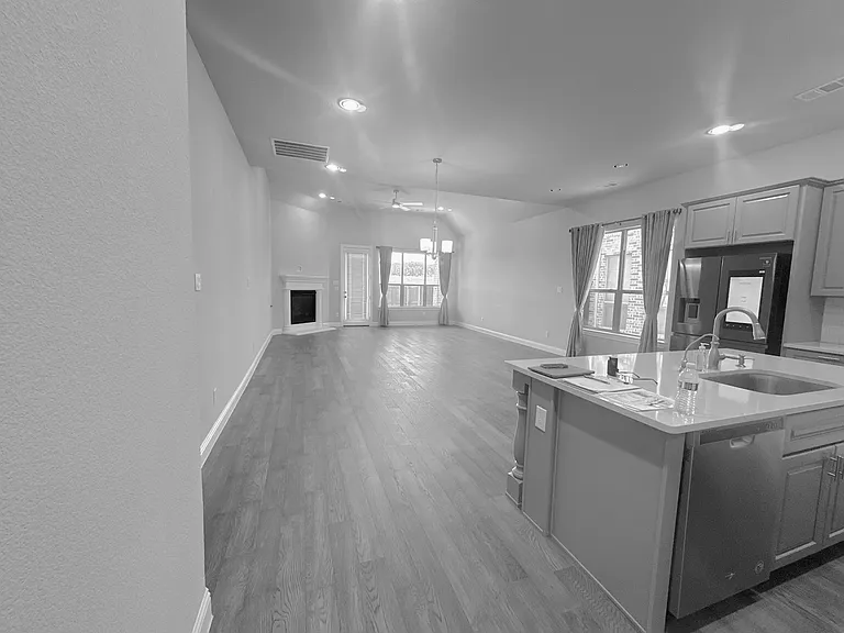 12709 Royal Oaks Ln — Photo 6