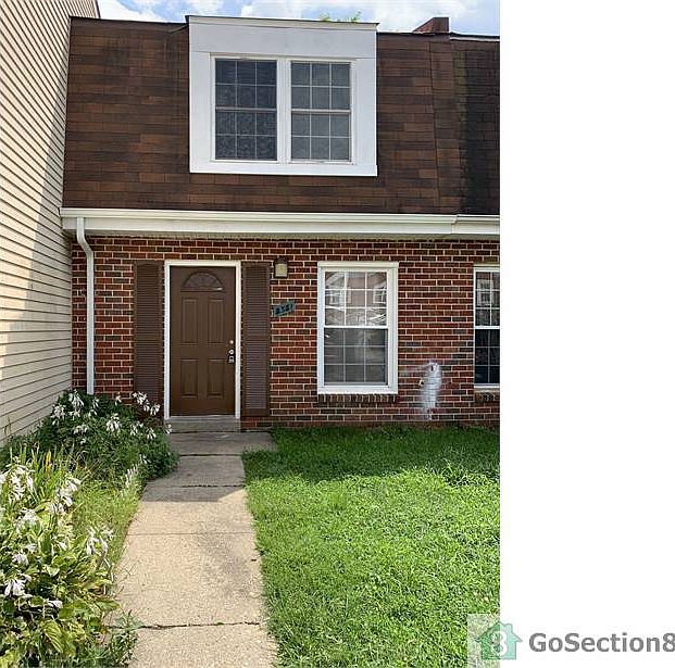 1st image of 8381 Pioneer Dr