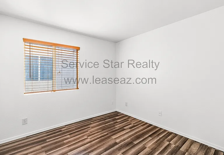8656 E Crescent Ave — Photo 15