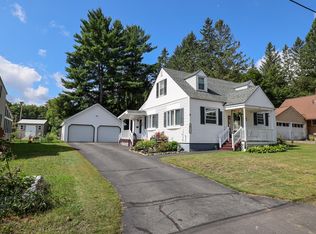 809 Somerset St, Rumford, ME 04276