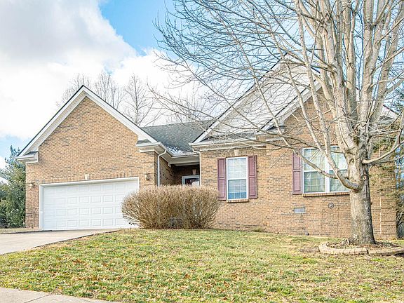 3rd image of 113 Cedar Stream Dr