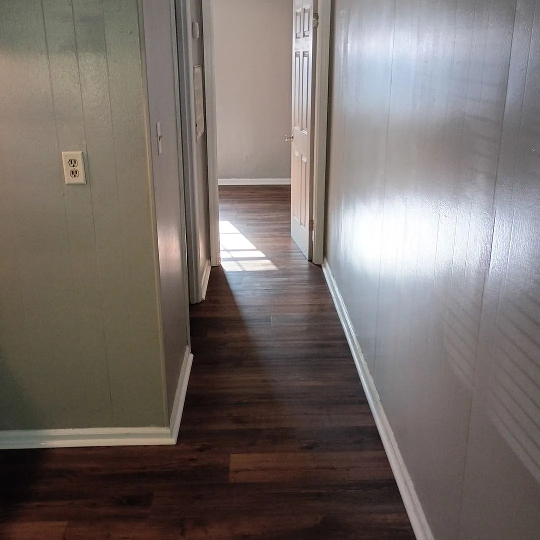 1880 Green Dr — Photo 4
