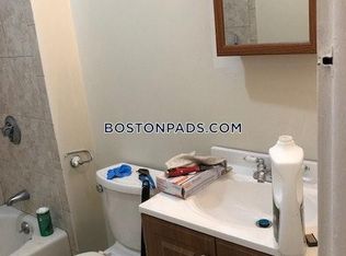 224 Washington St APT 21, Lynn, MA 01902