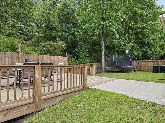 2nd image of 4243 Creekrun Cir
