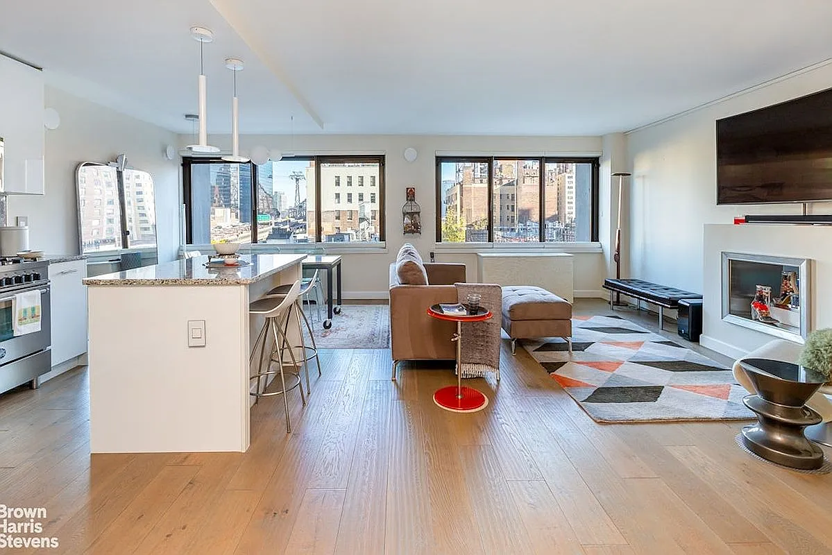 300 E 59th St APT 607 photo 1