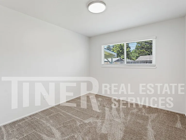 2815 Erin Dr — Photo 19