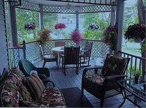 2nd image of 5475 Emerald Ave