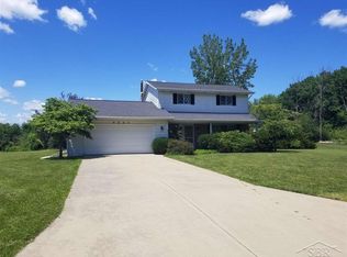 5227 Dewberry Ct, Saginaw, MI 48603