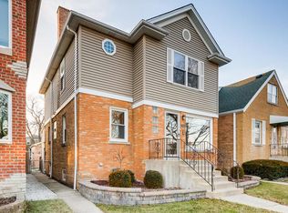 7420 N Oriole Ave, Chicago, IL 60631