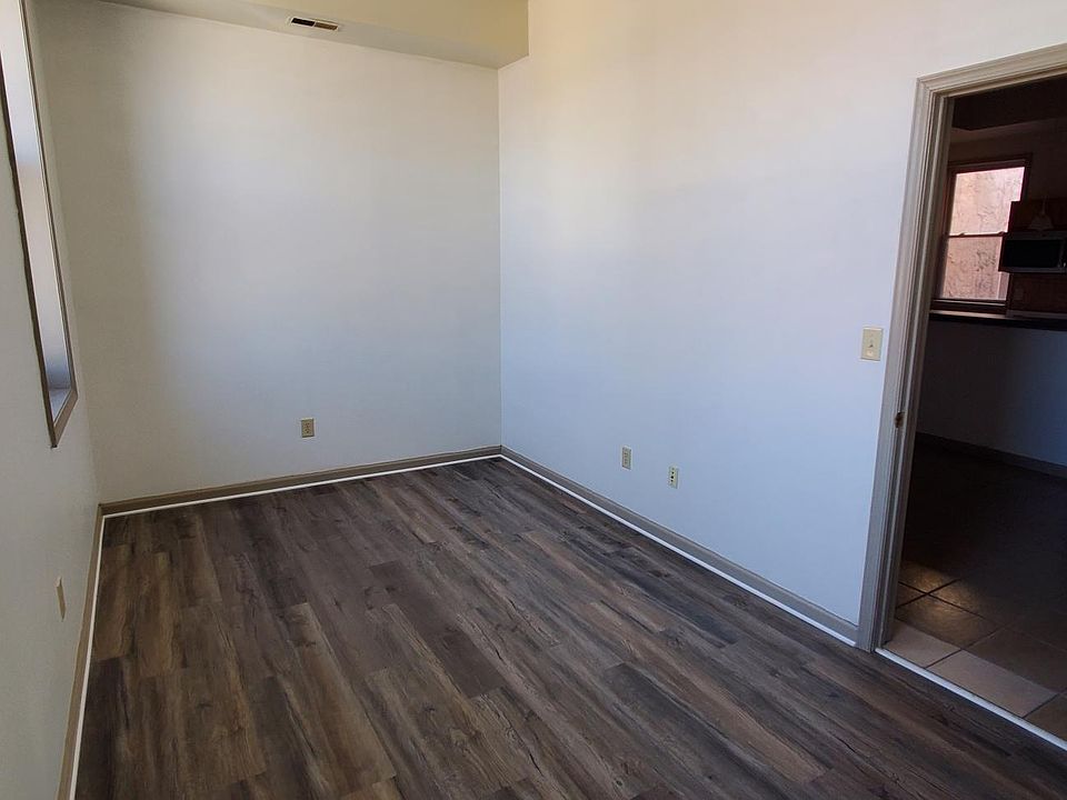 Bedroom #1 - View #1