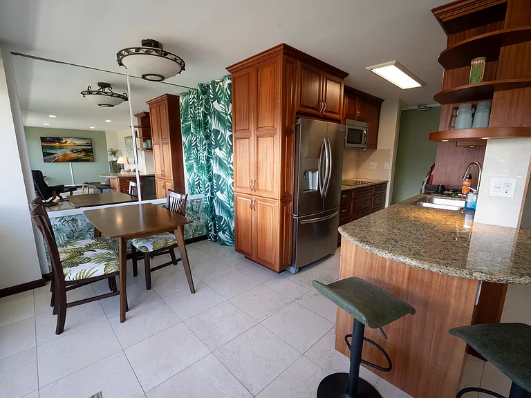Kitchen and Dining, Pantry Entry