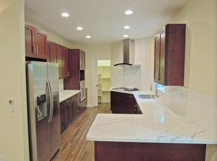 321 3rd Pl NW, Issaquah, WA 98027