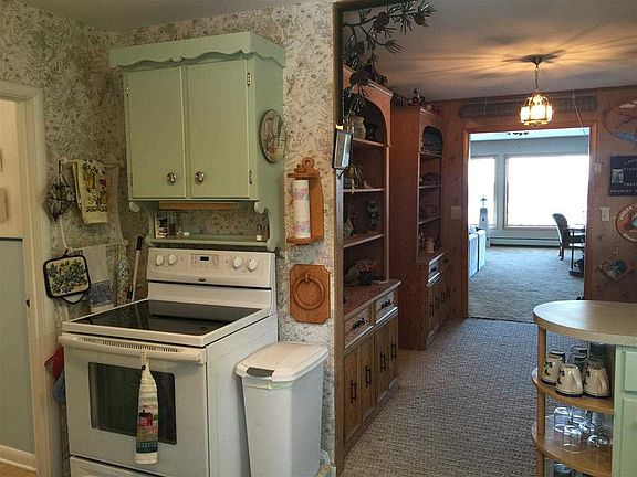 5th image of 639 Lakewood Ln