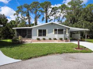 818 Manchester Ct, Englewood, FL 34223