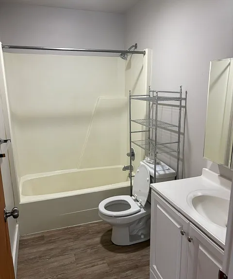 553 Cloverbrook Dr #21 — Photo 9