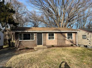 257 Connolly Dr, Saint Louis, MO 63135