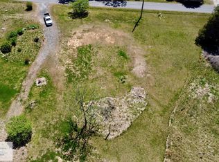 840 Sugartree Church Rd, Danville, VA 24540