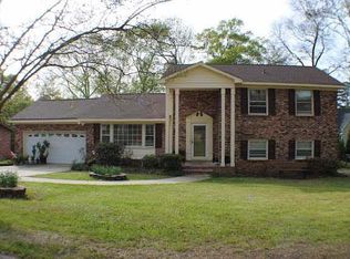 1135 Greenvalley Ln, Columbia, SC 29210