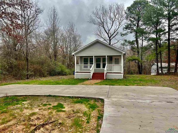 2212 Evans St, Marshall, TX 75670