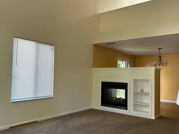 4th image of 5044 Clarkson Dr