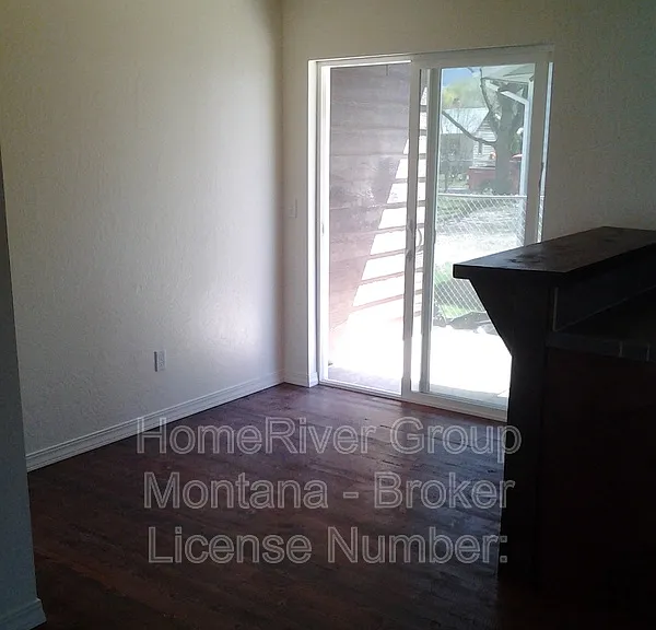1922 Burlington Ave #A — Photo 5
