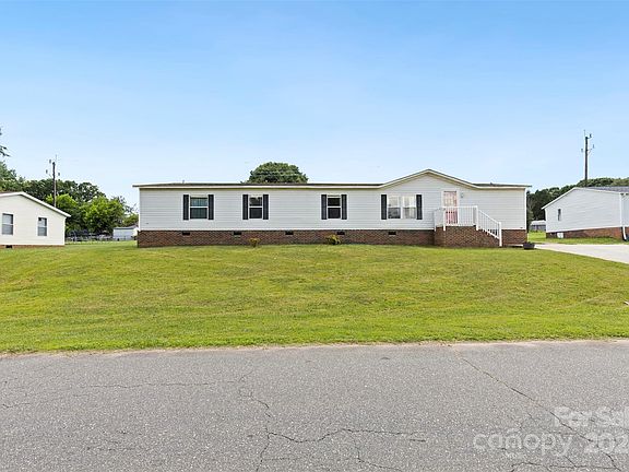 4th image of 208 Forest Hollow Dr #50