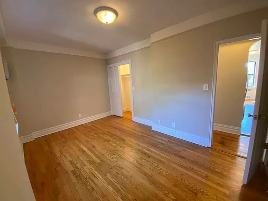 Rented by Waldstar Real Estate LLC | media 27