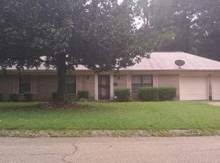 1559 Wood Glen Dr, Jackson, MS 39204