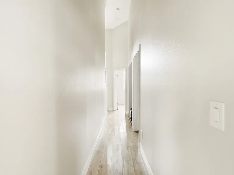 5257 Figueroa St — Photo 34