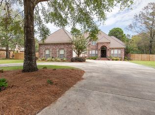 5731 Riverview Oaks Dr, Theodore, AL 36582
