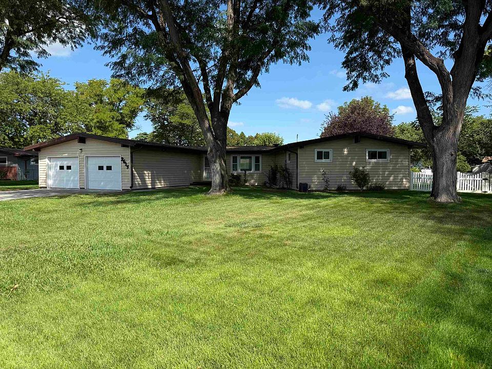 1st image of 2615 Birchwood Rd