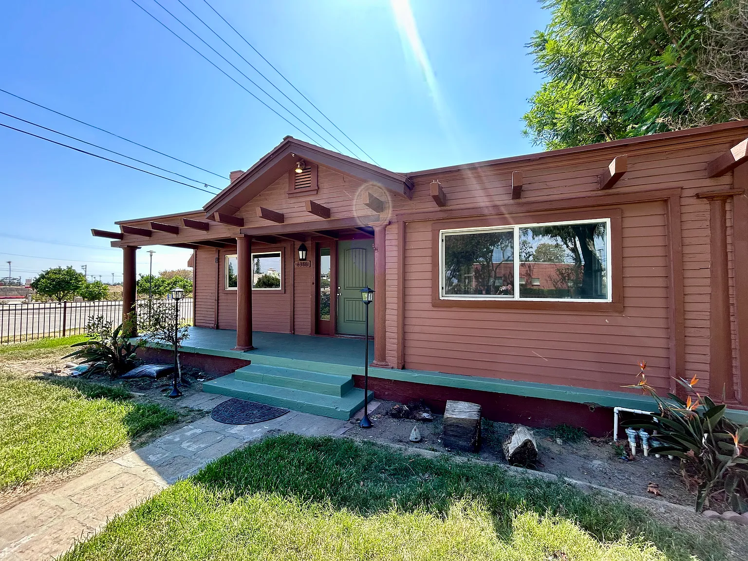 4 bed, $3,095 — Photo 2