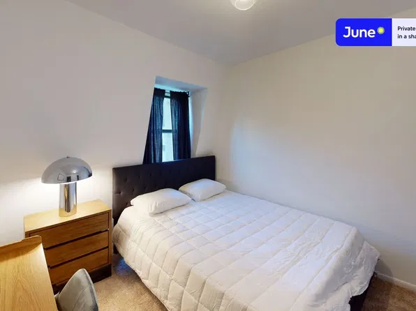 1107 1/2 M St NW, Washington, DC