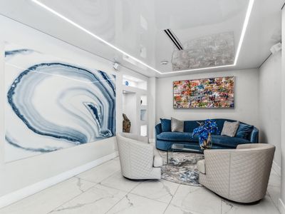 340 Sunset Drive #209, Fort Lauderdale, FL, 33301