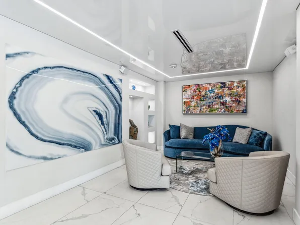 340 Sunset Drive #209, Fort Lauderdale, FL 33301