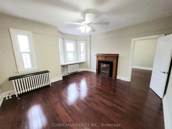 850 Broadview Ave, Toronto, ON