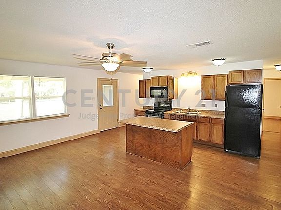 2nd image of 112 Trailwood Rd