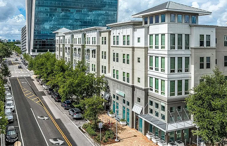 The Ivy Residences at Health Village Apartment Homes — Photo 29