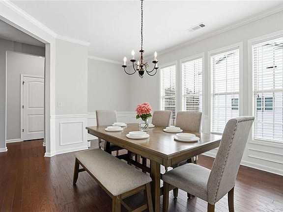 5th image of 3009 Eltham Pl